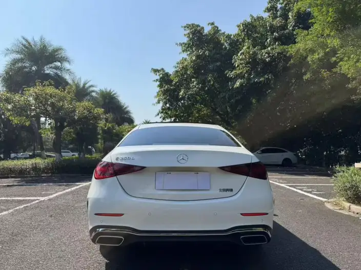 Mercedes-Benz C-Class 2022 Model C 260 L Sports Edition – фото 6