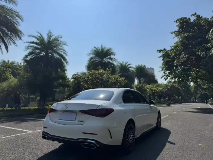 Mercedes-Benz C-Class 2022 Model C 260 L Sports Edition – фото 7