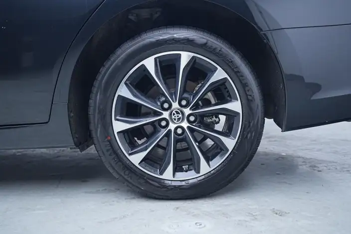 Toyota Avalon 2022 Model 2.5L Deluxe Edition – фото 9