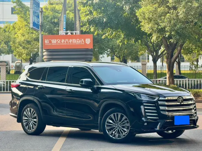 Toyota Highlander 2022 Model 380T 4WD Supreme Edition 7 seat – фото 3