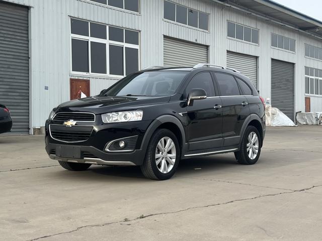 Chevrolet Captiva 2015 2.4L AWD Flagship 7-Seater – фото 1