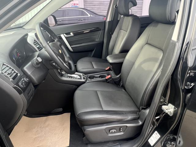 Chevrolet Captiva 2015 2.4L AWD Flagship 7-Seater – фото 8
