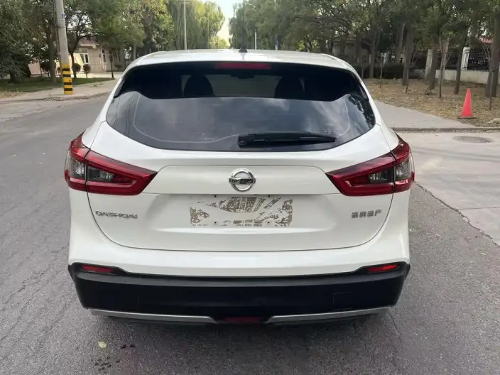 Nissan Qashqai 2021 Model 2.0L XV Smart Edition – фото 5