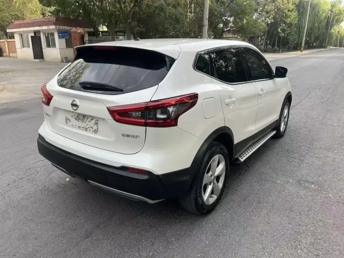 Nissan Qashqai 2021 Model 2.0L XV Smart Edition – фото 6