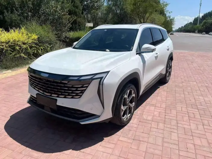 Geely Boyue L 2023 Model 1.5TD DCT Honor Edition – фото 1