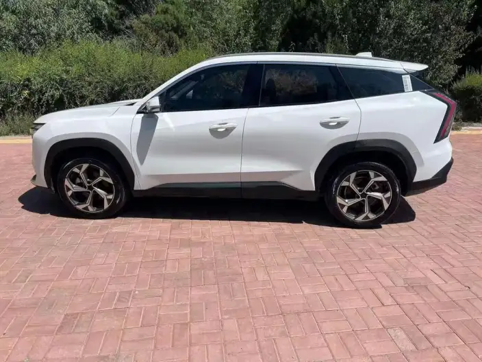 Geely Boyue L 2023 Model 1.5TD DCT Honor Edition – фото 3
