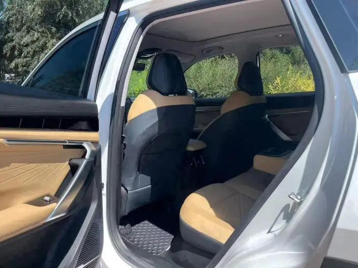 Geely Boyue L 2023 Model 1.5TD DCT Honor Edition – фото 9