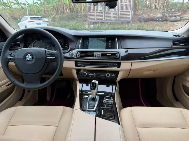 BMW 5 Series 2013 модификация 530Li Leading – фото 5
