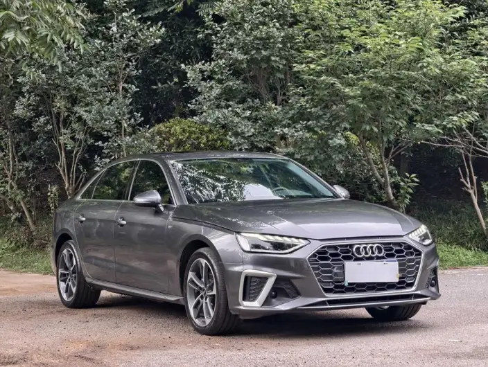 Audi A4 L 2020 Model 40 TFSI Luxury Dynamic Model – фото 3
