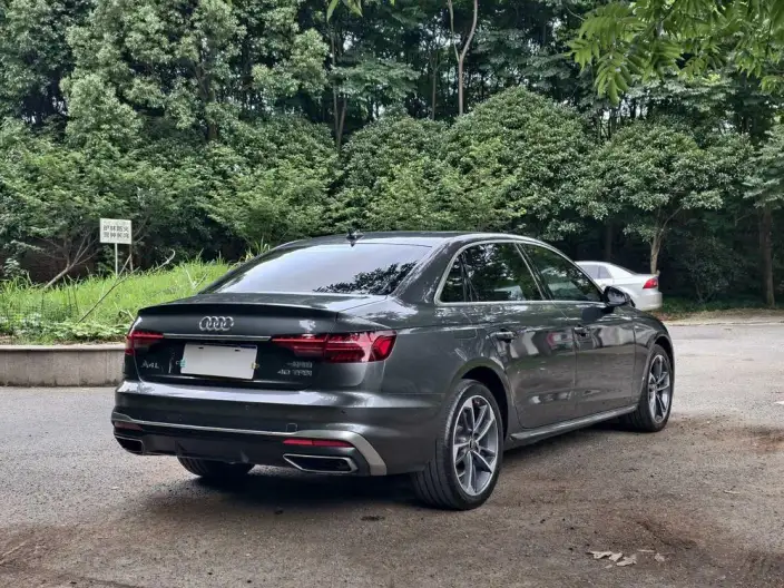Audi A4 L 2020 Model 40 TFSI Luxury Dynamic Model – фото 7