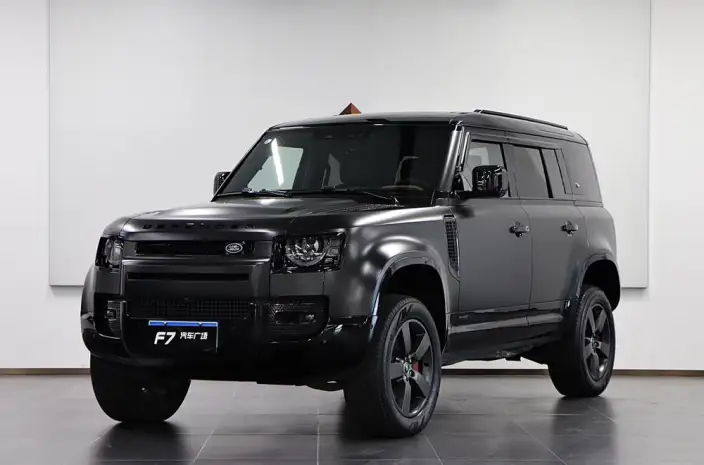 Land Rover Defender 2024 Model 110 3.0T P400 X – фото 1