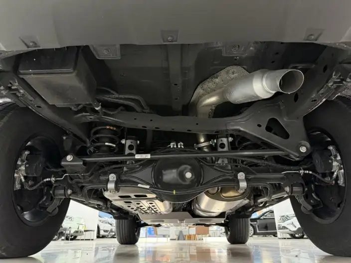 Tank 300 2025 Model 2.0T Gasoline Edition Challenger – фото 9