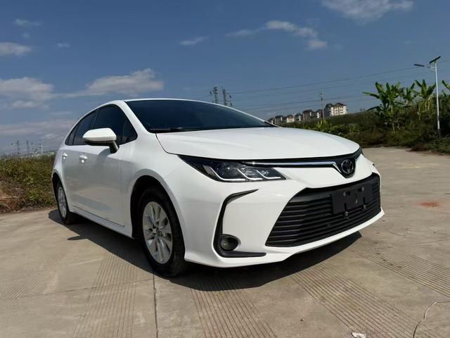 Toyota Corolla Модель 2021 года 1.2T S-CVT Sports Edition – фото 3