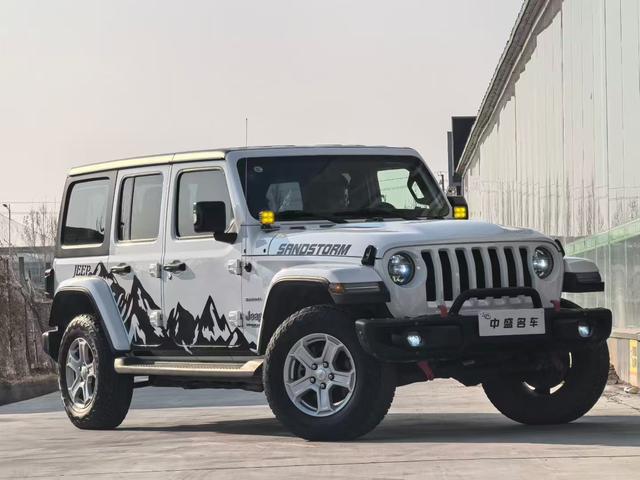 Jeep Wrangler 2019 2.0T Sahara 4-Door China VI – фото 2
