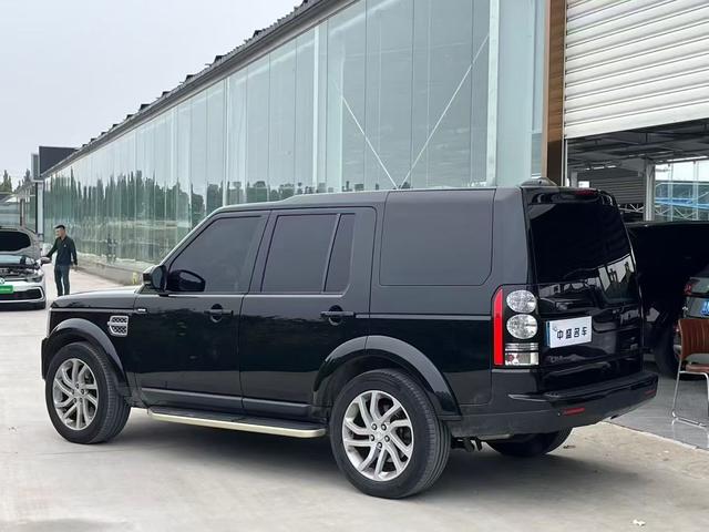 Land Rover Discovery 2014 модификация 3.0L автоматическое 4WD 7 seat параллельный импорт Imported – фото 2