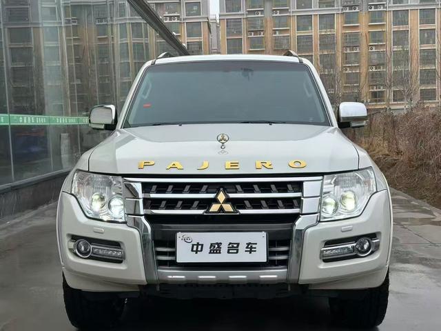 Pajero Модель 2018 года 3.8T автоматическое 4WD 7 seat параллельный импорт Imported – фото 4