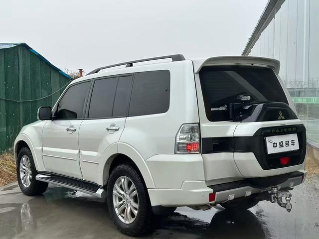 Pajero Модель 2018 года 3.8T автоматическое 4WD 7 seat параллельный импорт Imported – фото 6