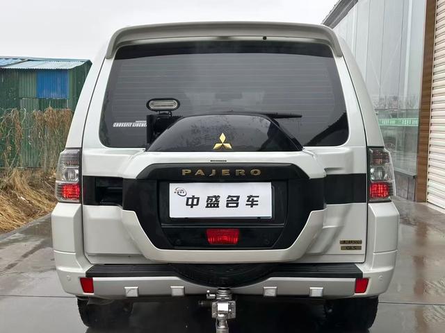 Pajero Модель 2018 года 3.8T автоматическое 4WD 7 seat параллельный импорт Imported – фото 8