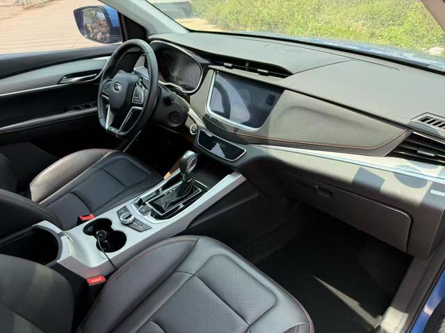 SWM G01 2018 1.5T Auto Smart UP – фото 6