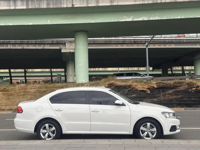 Volkswagen Lavida 2019 Model Voyage 1.5L Automatic Fashion edition China VI – фото 7