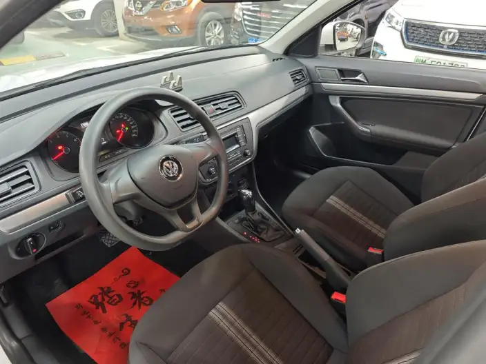 Volkswagen Lavida 2019 Model Voyage 1.5L Automatic Fashion edition China VI – фото 7