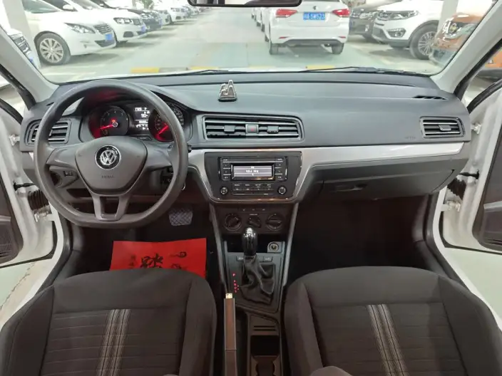 Volkswagen Lavida 2019 Model Voyage 1.5L Automatic Fashion edition China VI – фото 8