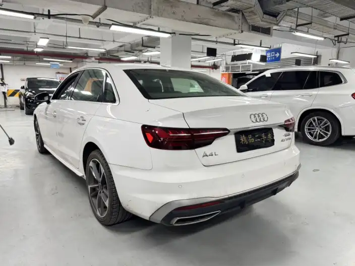 Audi A4 L 2022 Model 40 TFSI Fashion Dynamic Model – фото 4