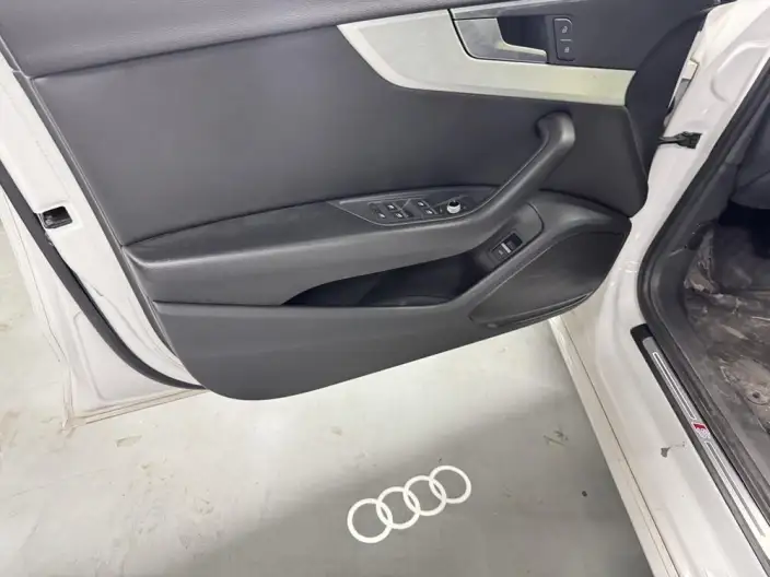 Audi A4 L 2022 Model 40 TFSI Fashion Dynamic Model – фото 8