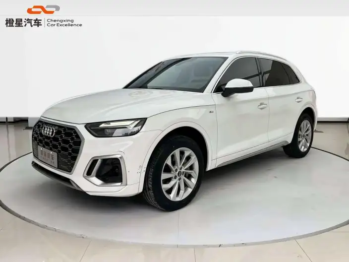 Audi Q5L 2022 Model Facelift 40T Luxury Dynamic Model – фото 1