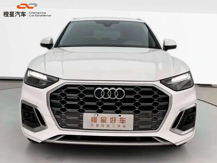 Audi Q5L 2022 Model Facelift 40T Luxury Dynamic Model – фото 2