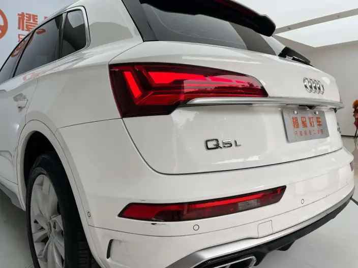 Audi Q5L 2022 Model Facelift 40T Luxury Dynamic Model – фото 8