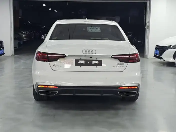 Audi A4 L 2022 Model 40 TFSI Fashion Dynamic Model – фото 5