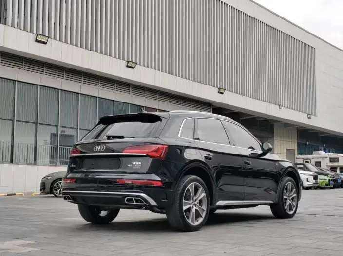 Audi Q5L 2023 Model 45T Luxury Dynamic Model – фото 5