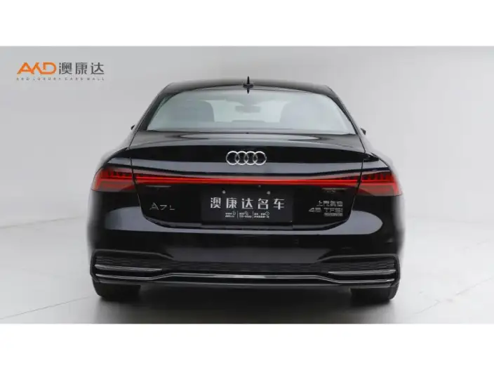 Audi A7 L 2024 Model 45 TFSI quattro Luxury Model – фото 3
