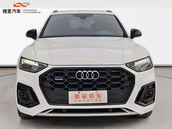Audi Q5L 2023 Model 40T Luxury Dynamic Model – фото 2