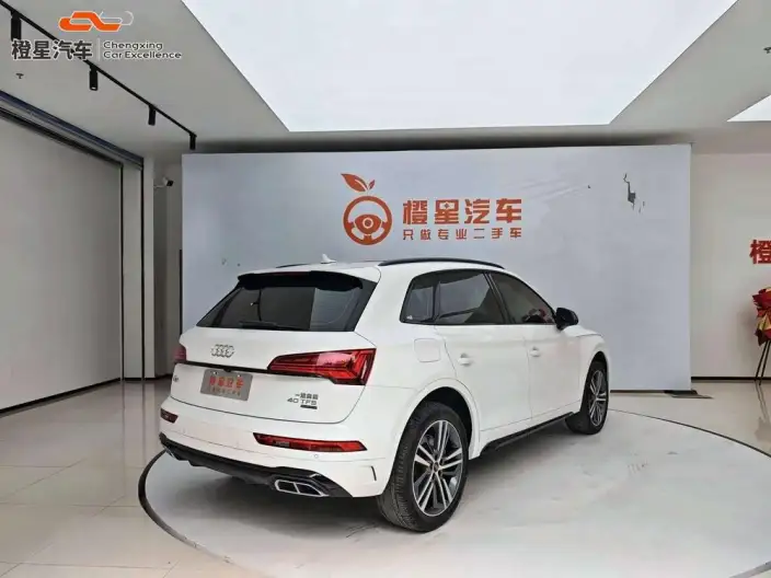 Audi Q5L 2023 Model 40T Luxury Dynamic Model – фото 5