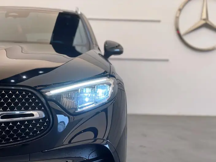 Mercedes-Benz GLC 2025 Model GLC 260 L 4MATIC Luxury Model 5 seat – фото 8