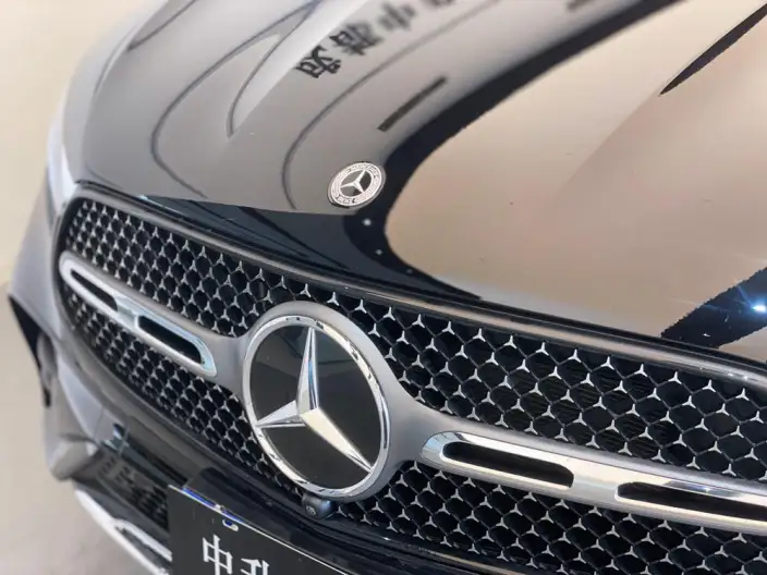 Mercedes-Benz GLC 2025 Model GLC 260 L 4MATIC Luxury Model 5 seat – фото 9