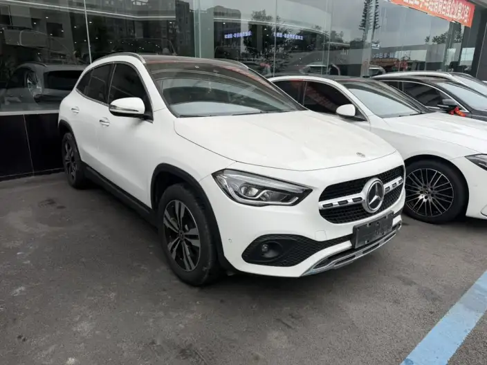 Mercedes-Benz GLA 2023 Model GLA 220 – фото 3