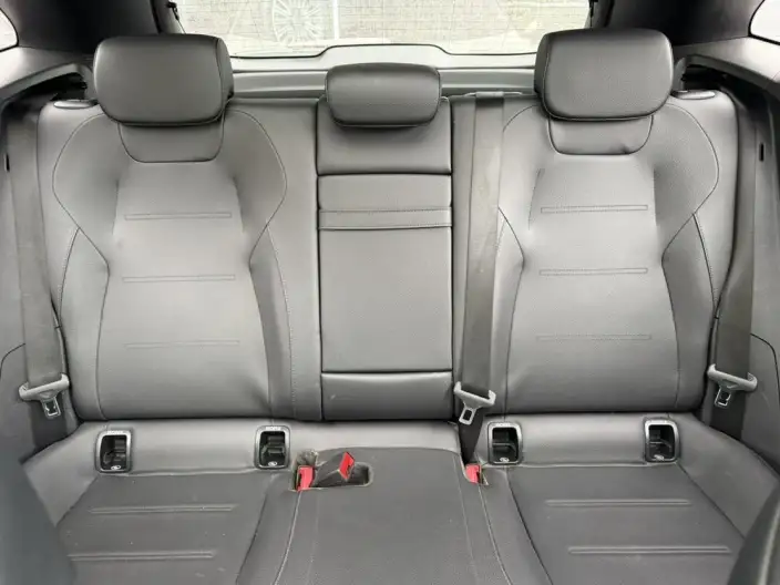 Mercedes-Benz GLA 2023 Model GLA 220 – фото 8