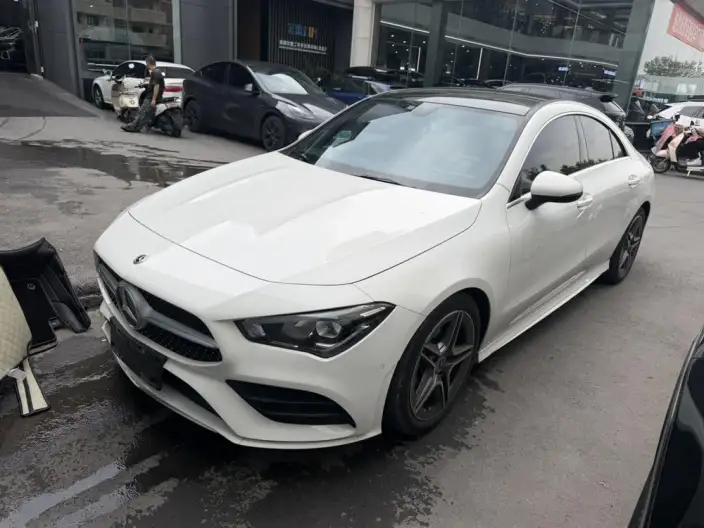 Mercedes-Benz CLA Imported 2022 Model CLA 200 Four-door Coupe – фото 1