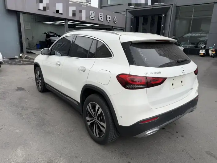 Mercedes-Benz GLA 2022 Model Facelift GLA 200 – фото 4