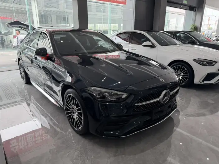 Mercedes-Benz C-Class 2024 Model C 260 L Sports Edition – фото 3