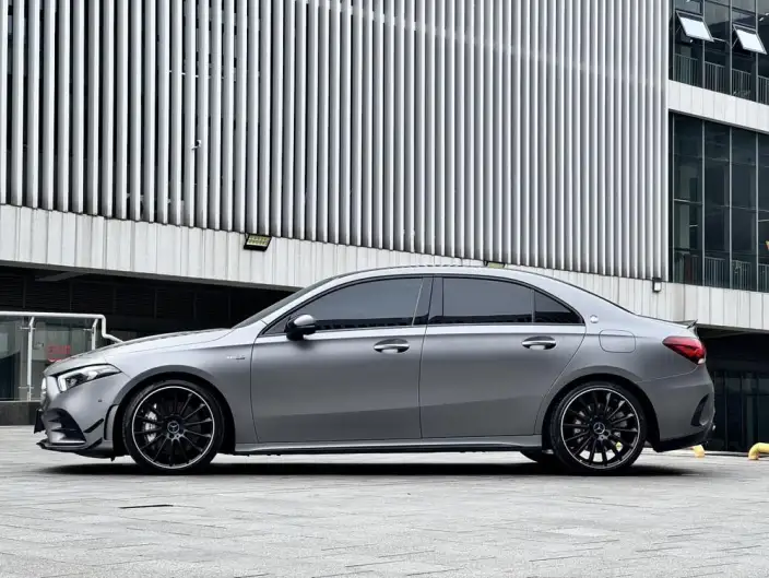 Mercedes-Benz A-Class AMG 2023 Model AMG A 35 L 4MATIC – фото 3