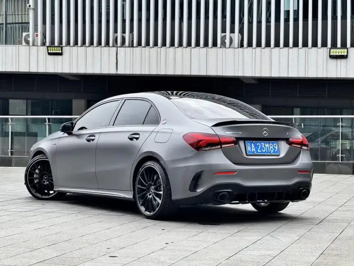 Mercedes-Benz A-Class AMG 2023 Model AMG A 35 L 4MATIC – фото 4