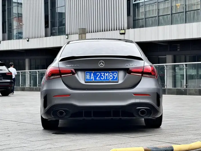 Mercedes-Benz A-Class AMG 2023 Model AMG A 35 L 4MATIC – фото 5