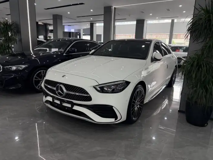 Mercedes-Benz C-Class 2022 Model C 260 L Sports Edition – фото 1