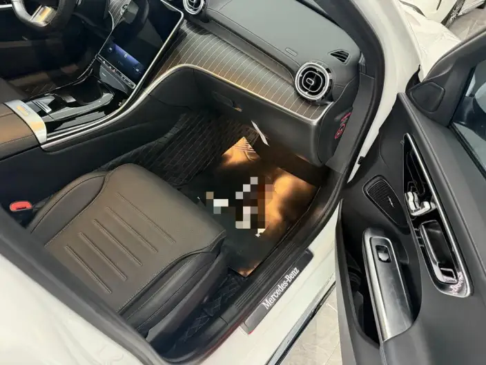 Mercedes-Benz C-Class 2022 Model C 260 L Sports Edition – фото 6
