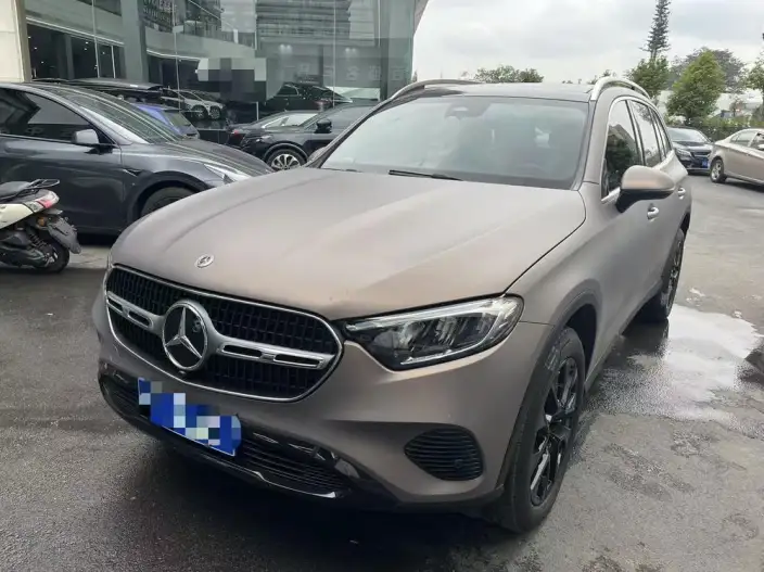 Mercedes-Benz GLC 2024 Model GLC 260 L 4MATIC Dynamic Model 5 seat – фото 1