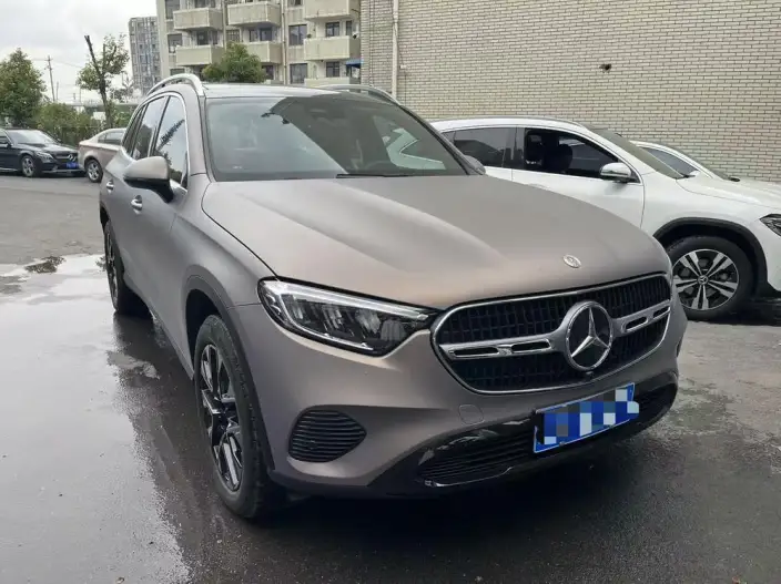 Mercedes-Benz GLC 2024 Model GLC 260 L 4MATIC Dynamic Model 5 seat – фото 3
